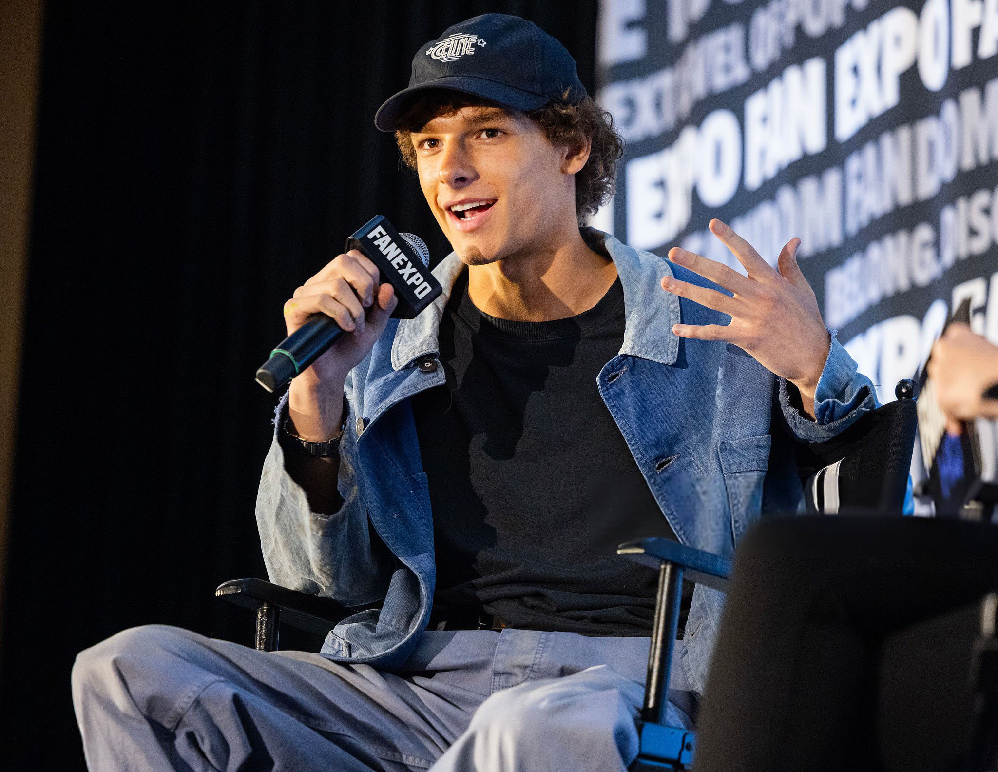 FanExpo-003.jpg FanExpo-003.jpg