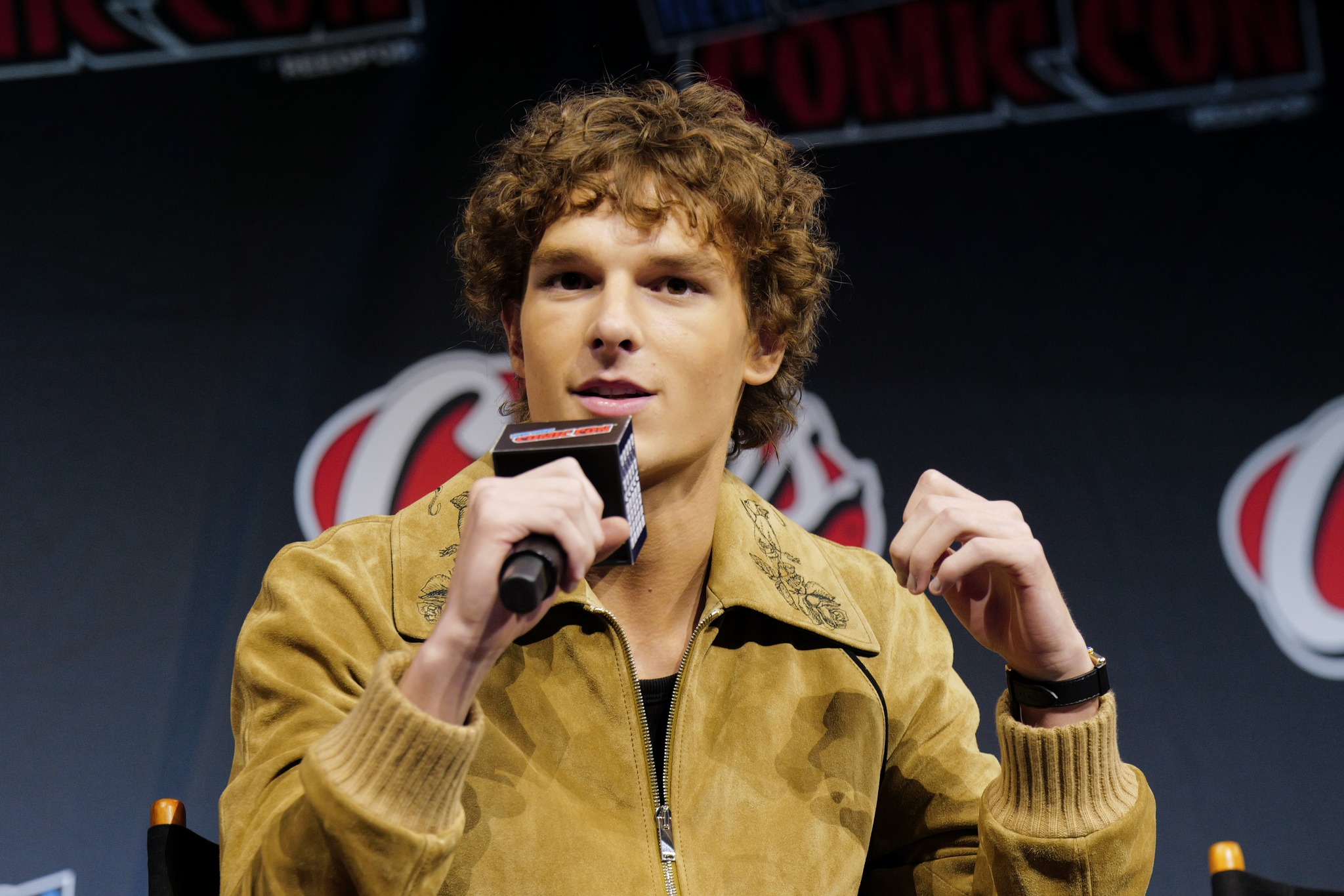 NYCC-001.jpg