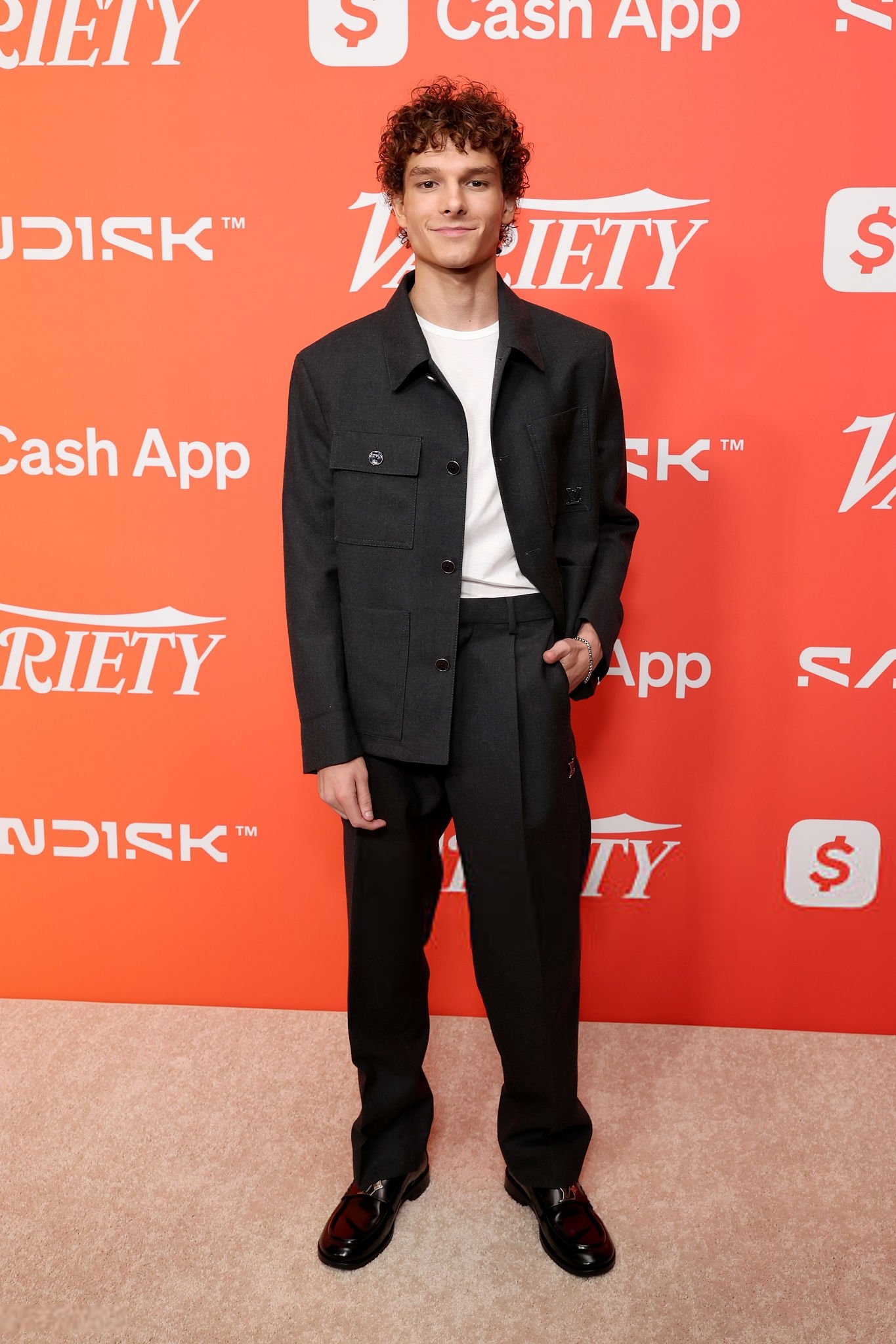 Variety-014.jpg Variety-014.jpg